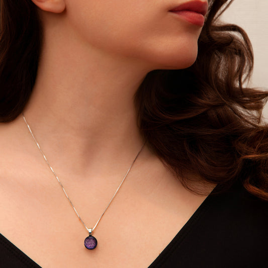 Luna October Necklace in Dark Pink